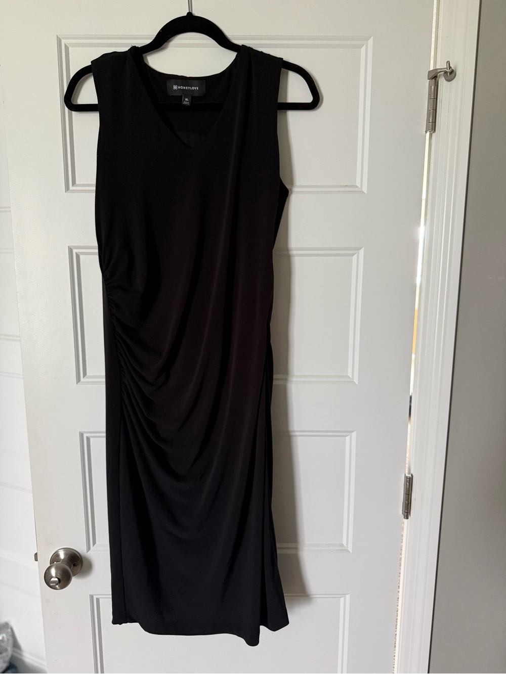 Honeylove Black Sleeveless V-Neck Ruched Midi Dress